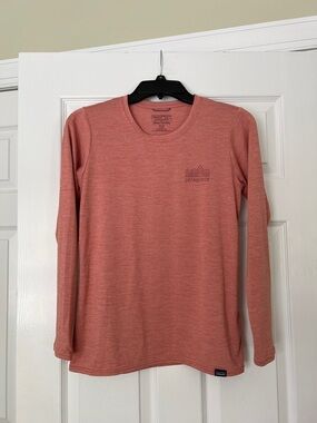 PATAGONIA Capilene Cool Daily quick dry shirt long sleeves size XS